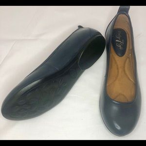 Navy Vintage 7 Eighty Flats